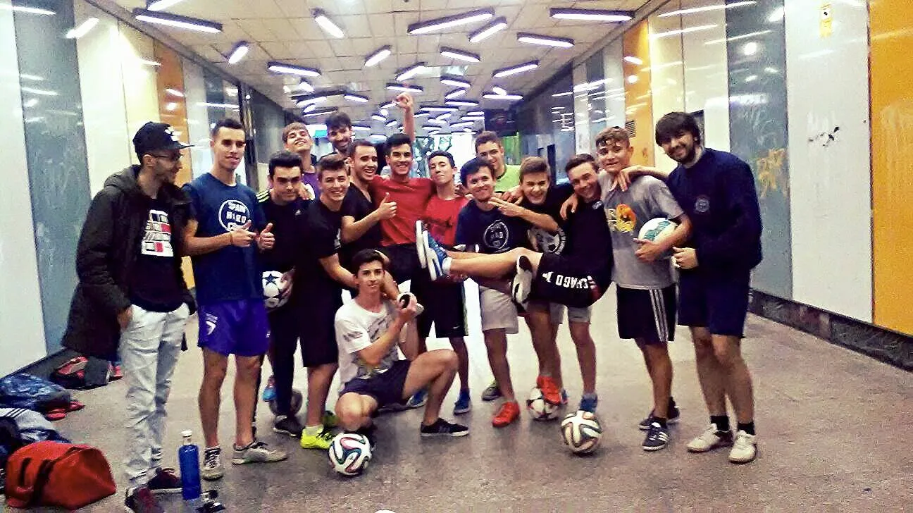 Archieffoto 5 uit Cyprians voetbalverhaal — 2016
